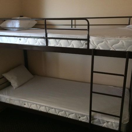Hostel Krivoy Rog Ngoại thất bức ảnh