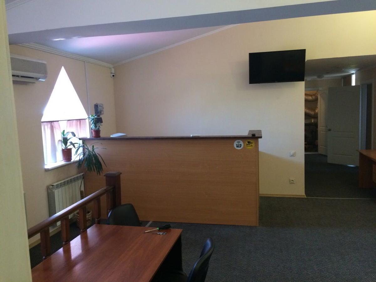Hostel Krivoy Rog Ngoại thất bức ảnh