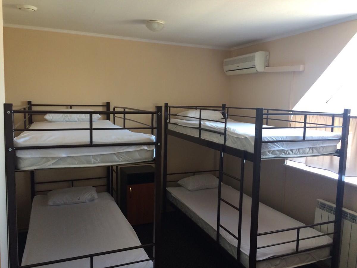 Hostel Krivoy Rog Ngoại thất bức ảnh