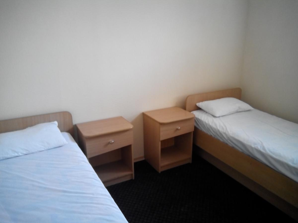 Hostel Krivoy Rog Ngoại thất bức ảnh